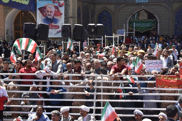 استقبال پرشور مردم سمنان از رئیس جمهور