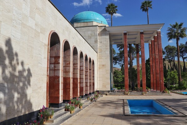 یکم اردیبهشت روز سعدی