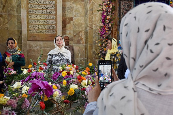 مراسم گلباران آرامگاه سعدی