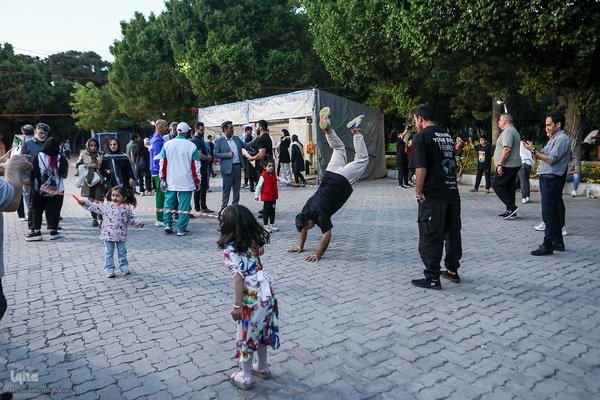 نمایشگاه سلامت محور شهرداری در بوستان لاله
