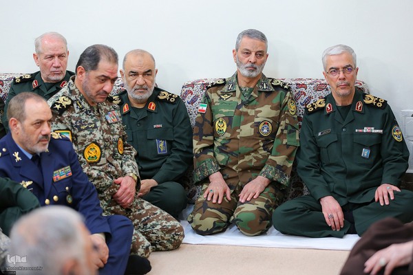 دیدار جمعی از فرماندهان نیروهای مسلح