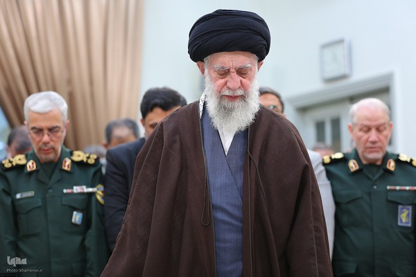 دیدار جمعی از فرماندهان نیروهای مسلح