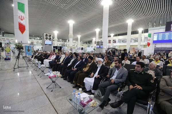 بدرقه نخستین گروه از زائران حج عمره در سال ۱۴۰۳