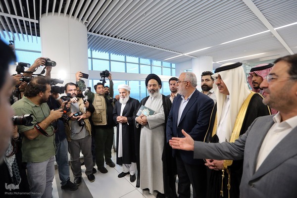 بدرقه نخستین گروه از زائران حج عمره در سال ۱۴۰۳