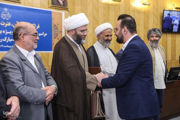 نشست فراکسیون قرآن، عترت و نماز مجلس شورای اسلامی