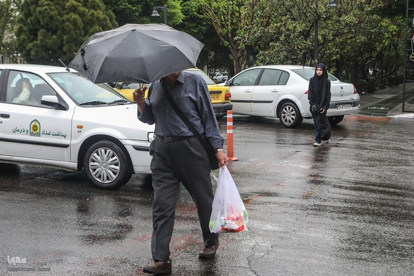 بارش باران بهاری