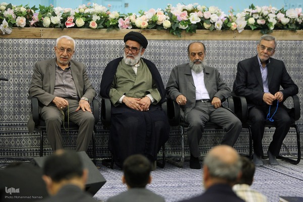 هجدهمین جلسه تلاوت و استماع قرآن کریم