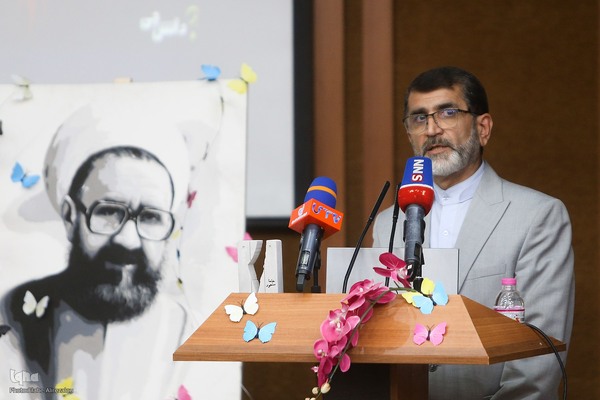 بزرگداشت مقام استاد مطهری و روز معلم