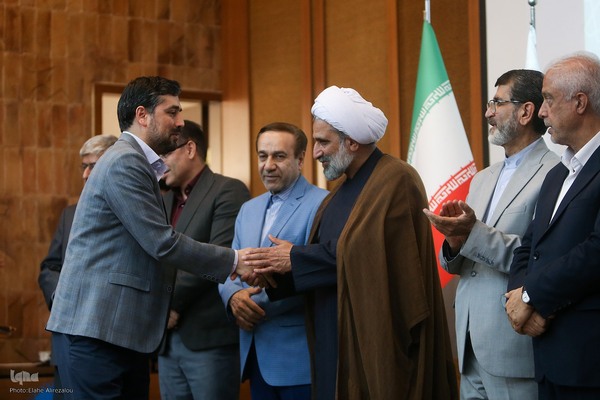 بزرگداشت مقام استاد مطهری و روز معلم