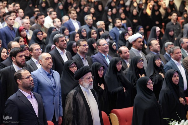 آیین تجلیل از معلمان نمونه کشوری