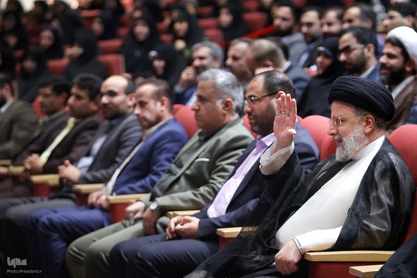 آیین تجلیل از معلمان نمونه کشوری