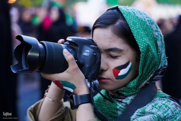 تجمع دانشگاهیان دانشگاه‌های شیراز در حمایت از خیزش دانشجویان آمریکا و اروپا