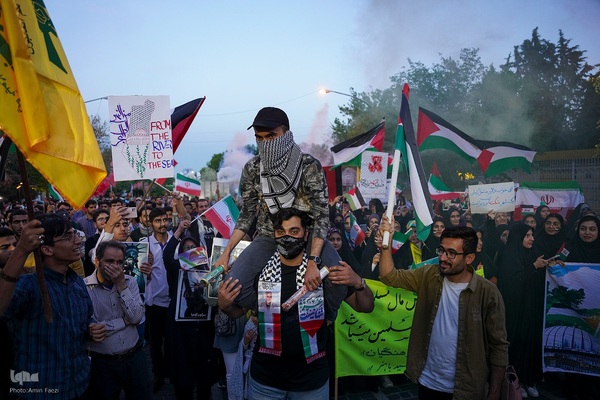 تجمع دانشگاهیان دانشگاه‌های شیراز در حمایت از خیزش دانشجویان آمریکا و اروپا