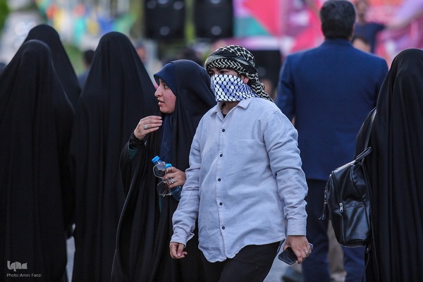 تجمع دانشگاهیان دانشگاه‌های شیراز در حمایت از خیزش دانشجویان آمریکا و اروپا