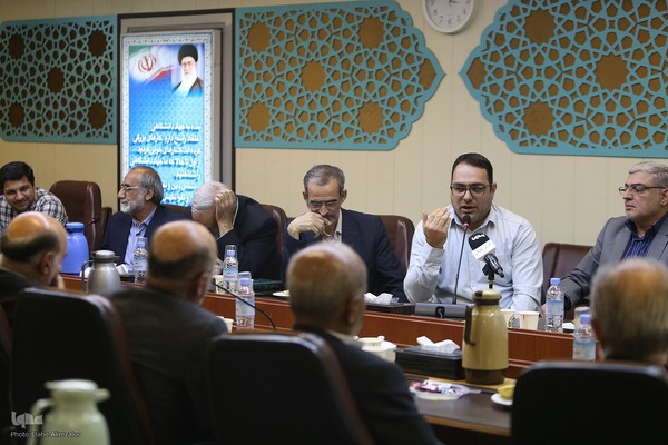 مراسم «ظهر دلنشین» تجلیل از استاد بهروز یاریگل