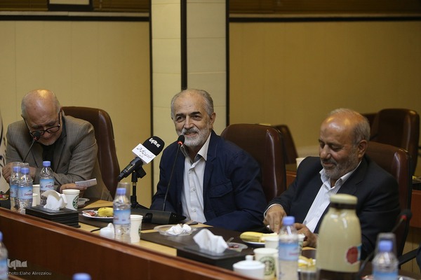 مراسم «ظهر دلنشین» تجلیل از استاد بهروز یاریگل