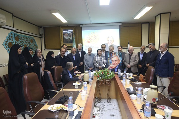 مراسم «ظهر دلنشین» تجلیل از استاد بهروز یاریگل