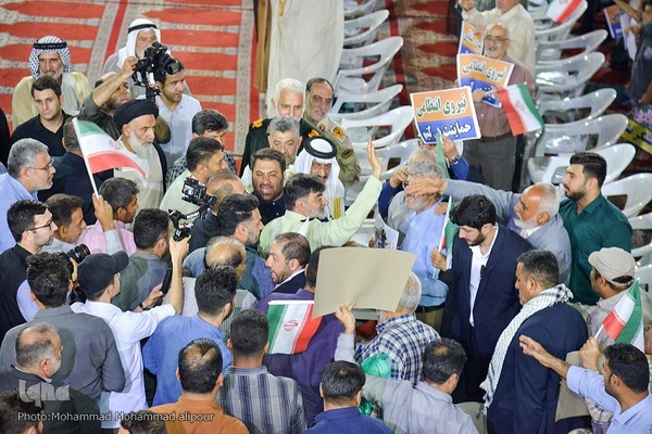 اجتماع مردم اهواز در حمایت از «طرح نور»