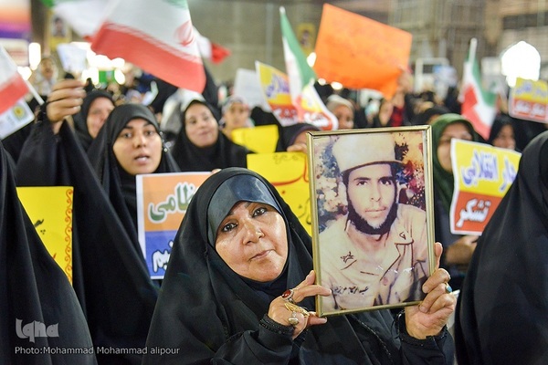 اجتماع مردم اهواز در حمایت از «طرح نور»