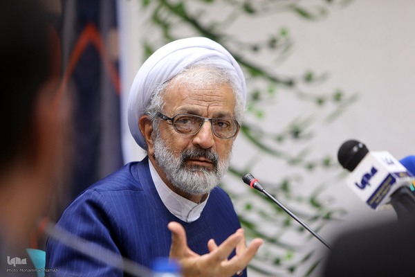 حجت‌الاسلام والمسلمین رهبر، استاد حوزه و دانشگاه در هشتمین نشست حکمرانی قرآنی