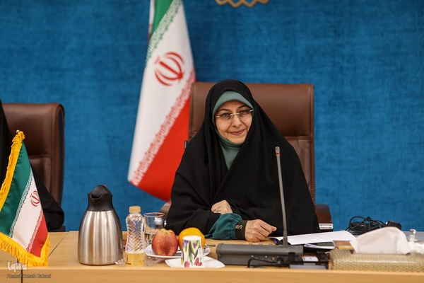 گردهمایی دختران ایرانی/ مشاوران جوان دولت مردمی