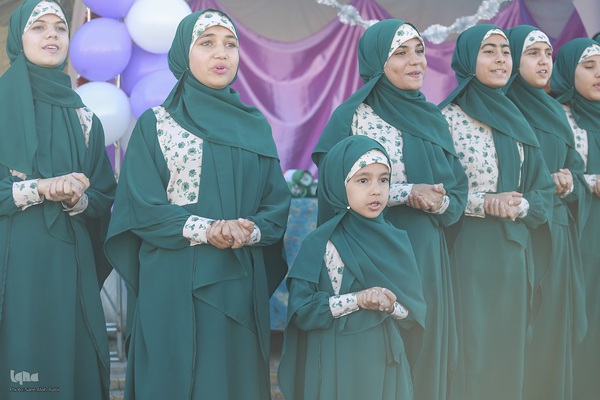 شادپیمایی دختران به‌مناسبت میلاد حضرت معصومه (س)