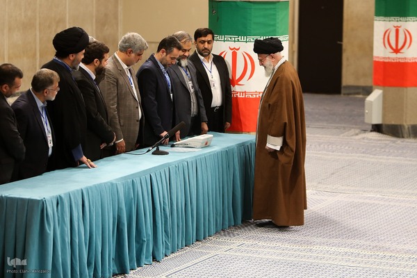 شرکت رهبر انقلاب در مرحله دوم انتخابات مجلس