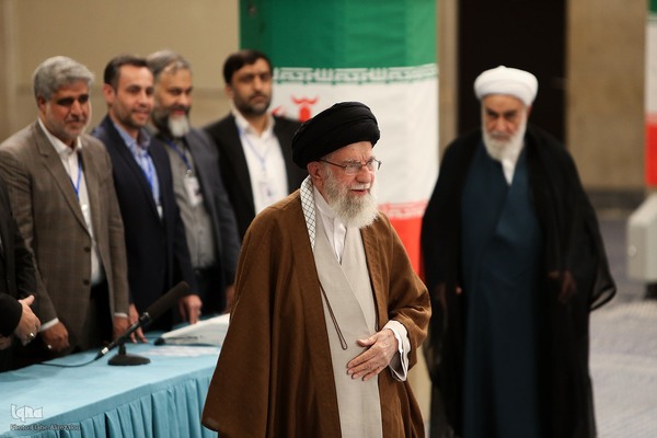 شرکت رهبر انقلاب در مرحله دوم انتخابات مجلس