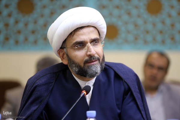 یکصدو سی و ششمین جلسه مجمع مشورتی فعالیتهای قرآن و عترت دانشگاه های کشور