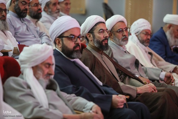 آئین تکریم اساتید مدارس علوم دینی اهل سنت کشور