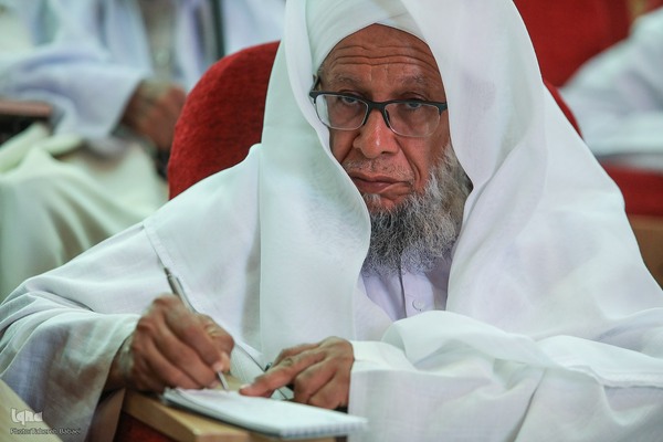 آئین تکریم اساتید مدارس علوم دینی اهل سنت کشور