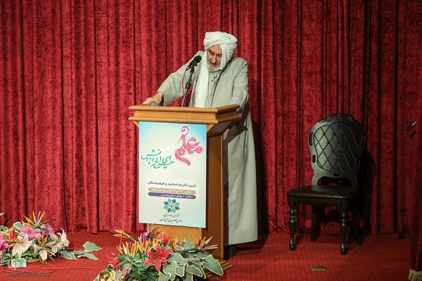 آئین تکریم اساتید مدارس علوم دینی اهل سنت کشور