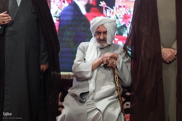 آئین تکریم اساتید مدارس علوم دینی اهل سنت کشور