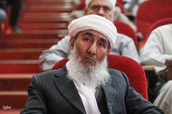 آئین تکریم اساتید مدارس علوم دینی اهل سنت کشور