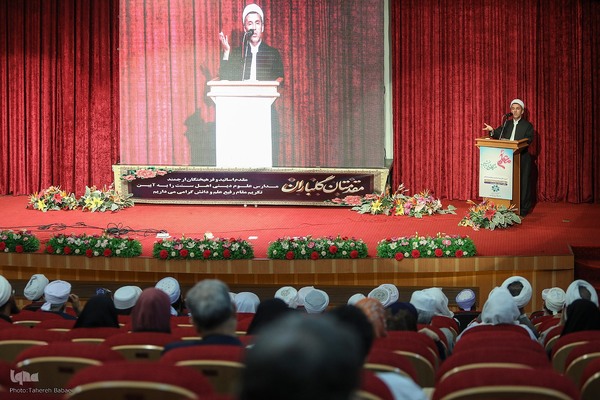 آئین تکریم اساتید مدارس علوم دینی اهل سنت کشور