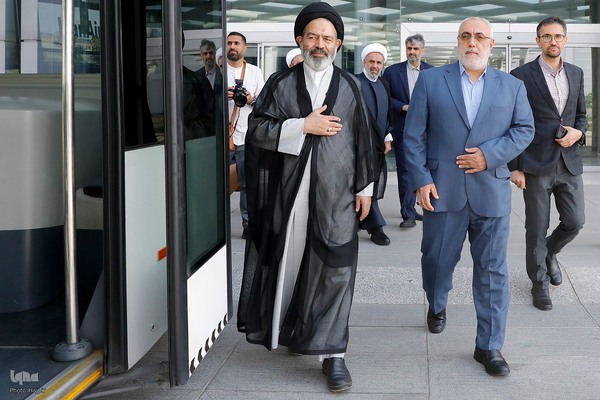 عزیمت سرپرست حجاج ایرانی و رئیس سازمان حج و زیارت به سرزمین وحی