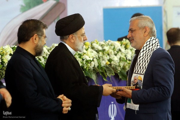 
بیست و نهمین آئین تکریم خادمان قرآن کریم
