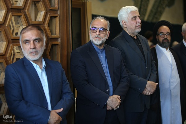 اجتماع دانشگاهیان دانشگاه‌های تهران در سوگ رییس جمهور