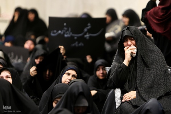 اجتماع دانشگاهیان دانشگاه‌های تهران در سوگ رییس جمهور