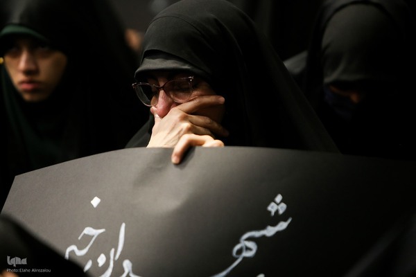 اجتماع دانشگاهیان دانشگاه‌های تهران در سوگ رییس جمهور