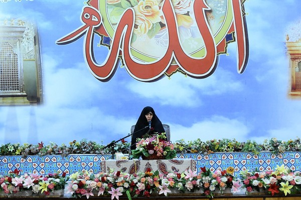 هفتاد و دومین محفل قرآنی بانوان در حرم حضرت عبدالعظیم حسنی (ع)