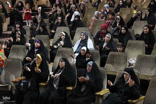 هفتاد و دومین محفل قرآنی بانوان در حرم حضرت عبدالعظیم حسنی (ع)