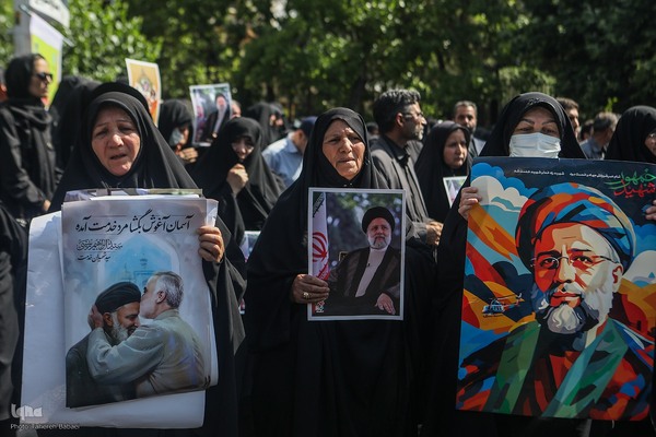 مراسم تشییع پیکرهای شهدای خدمت