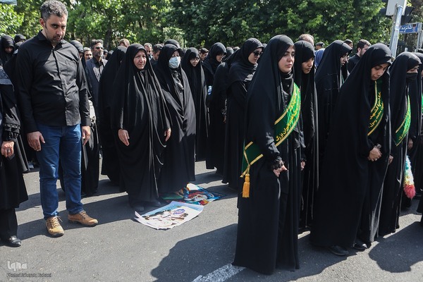 مراسم تشییع پیکرهای شهدای خدمت