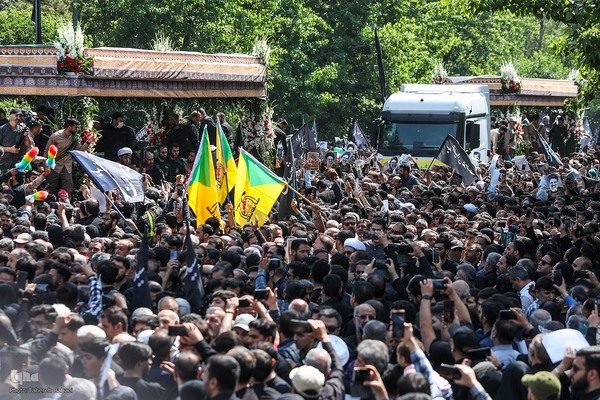 مراسم تشییع پیکرهای شهدای خدمت