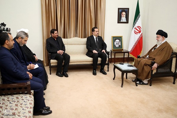 دیدار مقامات برخی کشورها جهت ابلاغ پیام تسلیت به مقام معظم رهبری