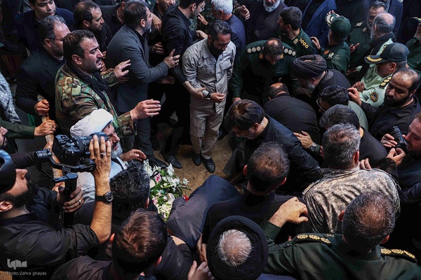 بدرقه تاریخی شهید آیت الله آل هاشم در تبریز‎