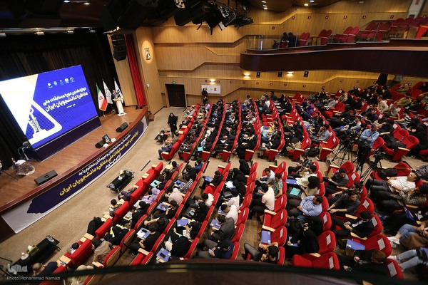 افتتاحیه مسابقات ملی مناظره دانشجویان