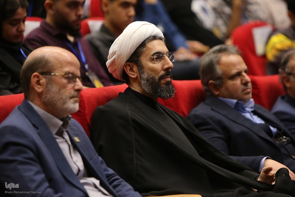 افتتاحیه مسابقات ملی مناظره دانشجویان