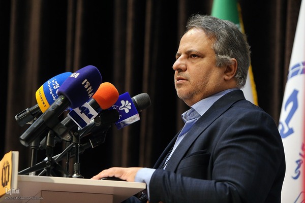 مهدی باصولی، رئیس دانشگاه علم و فرهنگ در افتتاحیه مسابقات ملی مناظره دانشجویان